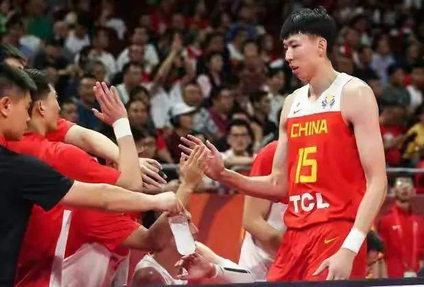 开云入口- 勇士队签约中国球员，周琦重返NBA赛场  